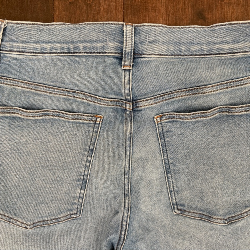 Madewell Mid-Rise Kick Out Jeans Size 30 Light Wash Raw Hem Ankle - Picture 12 of 15